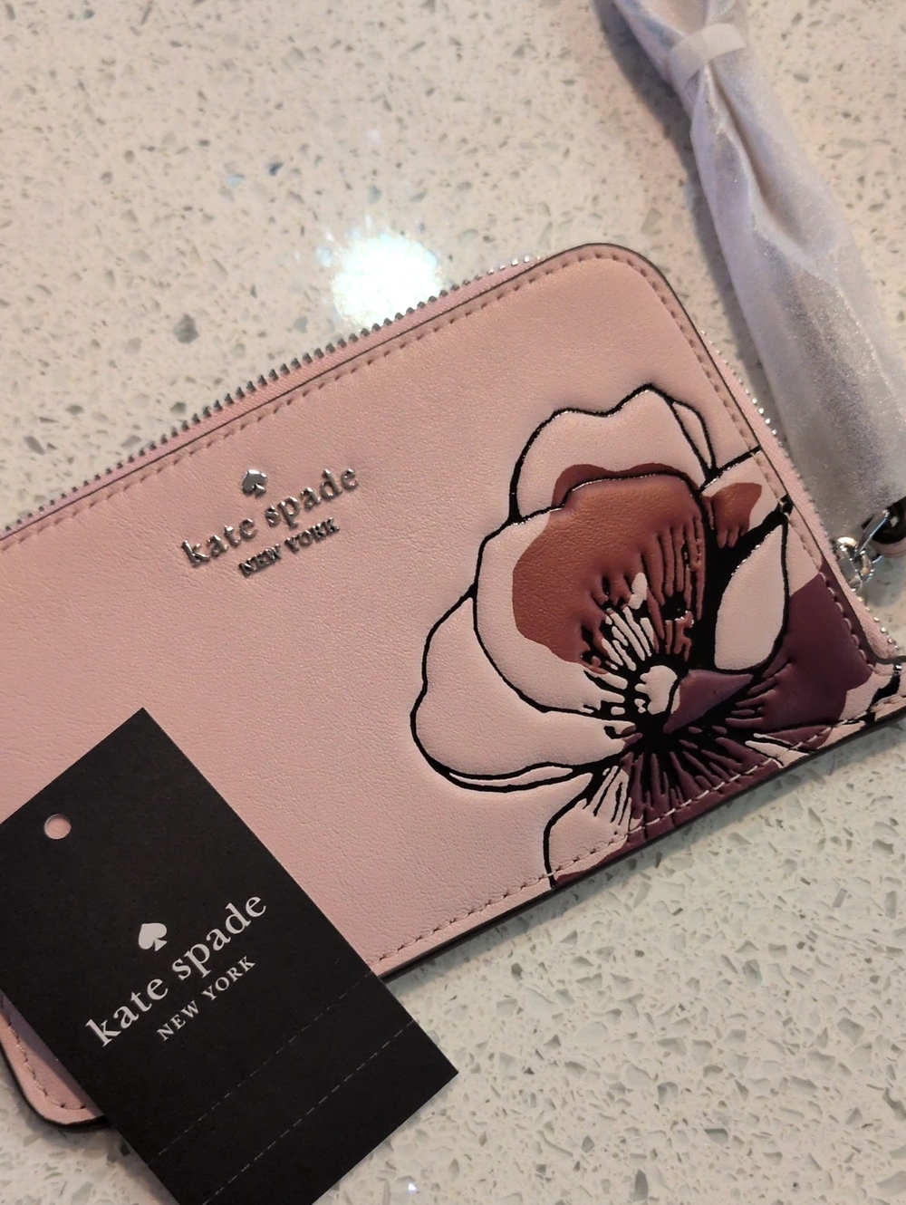 KATE SPADE light pink floral zip wristlet Nwt